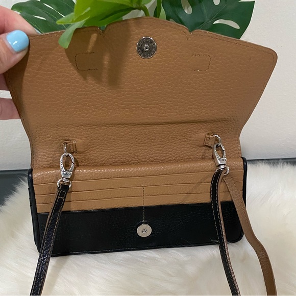 Brighton Large Wallet Convertible Crossbody - Picture 3 of 16